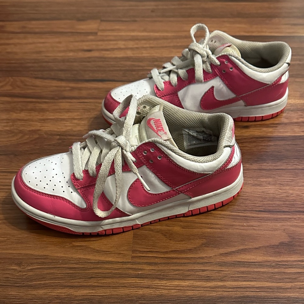 Nike Dunk Low “Laser Fuschia” GS Sneakers, Size: 5Y - Picture 7 of 12